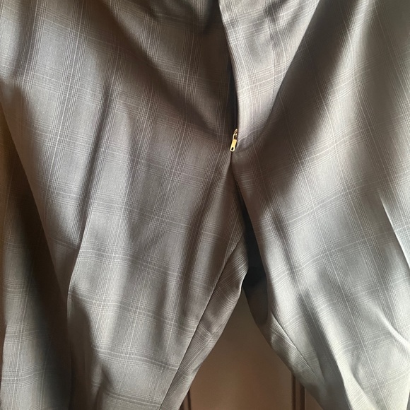 Hugo Boss grey suit 🔥 - Picture 5 of 11